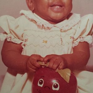 Meet your Posher, Q'sheba